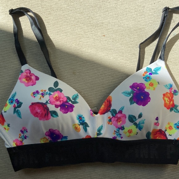 Pink victoria’s Secret 32 a floral bra - Picture 2 of 8